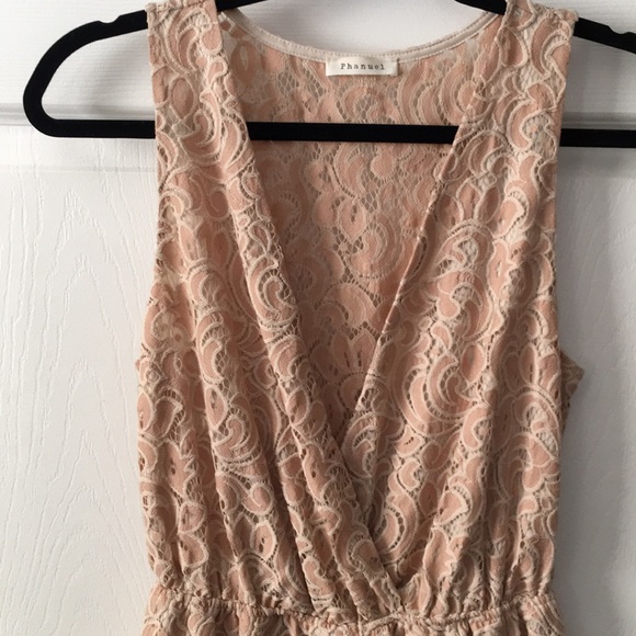 Tan romper - Picture 2 of 4